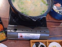 -牛牛和牛海鲜粥底火锅(长虹国际城店)