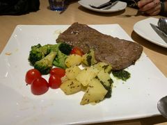 -必胜客(松雷店)