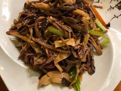 -小厨子私房菜·云南美食店