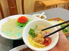 -官塘陈记鱼生·潮汕砂锅粥·牛肉火锅(潮枫路总店)