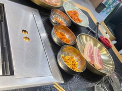 -臻牛烤肉