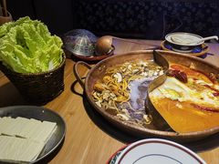 -洱火云南酸菜牛肉火锅(石景山当代商城店)
