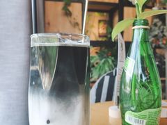 -ZING COFFEE 镜咖啡