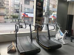 -APT运动康复中心(徐汇万科店)