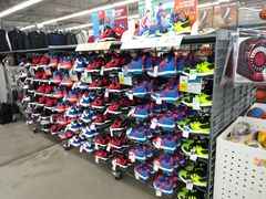 -迪卡侬(西三旗店)