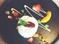 自制焦糖坚果冰糕-YUE·6·西式融合餐厅(外滩六号店)