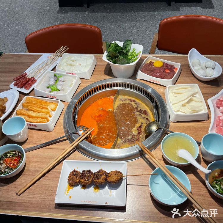 超多选择，小酥肉好好次，还有免费的银耳羹吃