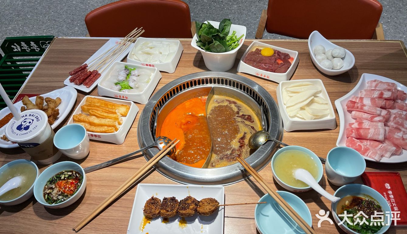 超多选择，小酥肉好好次，还有免费的银耳羹吃