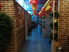 -闯关东东北农家菜(崂山石老人店)