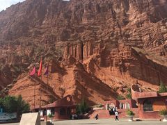 -天山神秘大峡谷