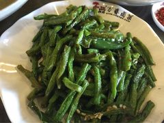 -老鼎万春卤菜(鹭湖宫8区店)