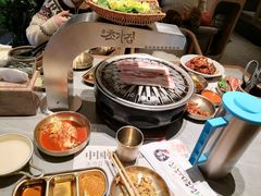 -草家酱蟹炭火烤肉店(珲春南路一店)