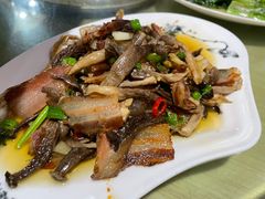 -茂县小辣椒川菜馆-羌家铜锅土火锅