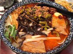 -螺世纪螺蛳粉·桂味小排档(裕德店)