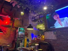 大堂-串越时光·烧烤·烤鱼·小龙虾(松江大学城店)