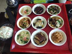 -蓝田九大碗民俗食府(蓝田店)