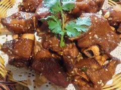 -牛头鱼庄·地道广西菜(西明店)