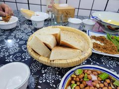 -八两八金·莱芜特色炒鸡(市南漳浦路店)