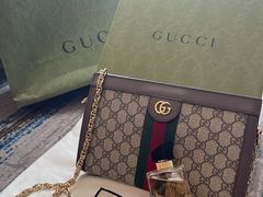 -Gucci(青岛海信广场店)