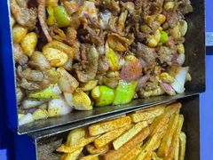 -老东镇啤酒屋海鲜加工·蒸汽海鲜·海鲜烧烤(台东店)