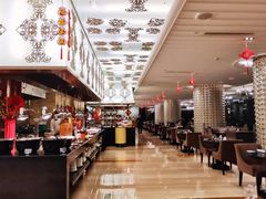 -圣丰索菲特·2 On 988 Café 自助餐厅