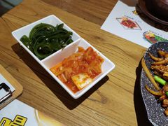 -冰川冷面·延边菜·炭烤串(观前店)