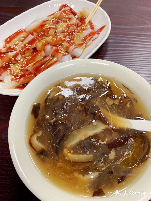 香港街头小吃(南城店)招牌碗仔翅图片