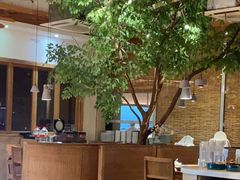 大堂-蜜桃餐厅·伴山(湖滨商业街店)