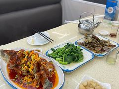 -渔中舟海鲜大排档(普陀沈家门店)