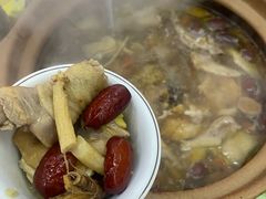 -威邵鸡煲(西华路总店)