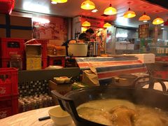 -鲜入围煮花胶鸡海鲜火锅