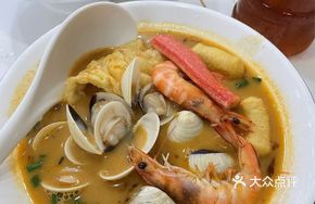 Taiwanese Shrimp and Clam Satay Noodles