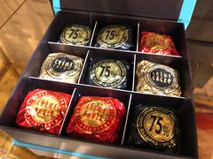 -VENCHI 闻绮(北京国贸商城店)