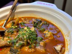 -魏铭鱼头捞饭(晋阳路店)