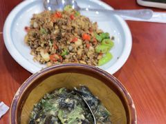 -湖南人家湘菜馆(镇江路店)