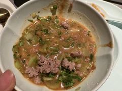 -左庭右院鲜牛肉火锅黑金店(陆家嘴中心店)