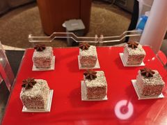 -咖啡苑自助餐厅·中国大饭店