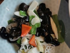 -YAFEE雅菲·粤菜·湘菜·融合菜(魏公村店)