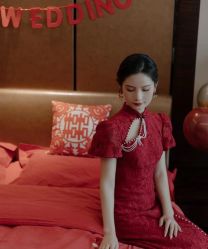 点击看大图 -挪娅婚纱摄影皇家会所