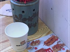 -魔都三兄弟酸辣粉·蘸卤炸串(虹桥万科店)