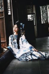 -一揽芳华汉服旗袍体验馆(拙政园店)