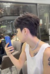 -海文先生国潮烫染男士理发馆