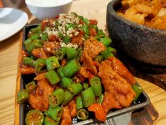 铁板黄牛肉-小镇大厨新概念复合中餐厅(万达广场大连高新店)