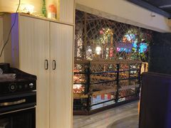 -顶峰夜宴·龙虾烧烤大排档(九江学院店)