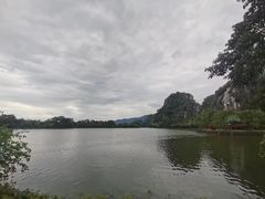 -星湖旅游景区七星岩