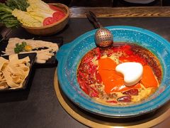 吼堂酸菜好好锅-吼堂老火锅(太古里总店)