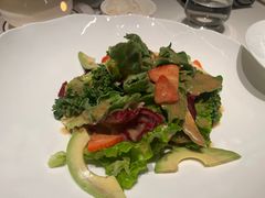 牛油果蔬菜沙拉-金链花·泰国餐厅(国贸店)