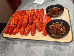 -肥肥虾庄·金牌油焖大虾(东湖欢乐谷店)