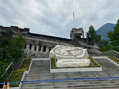 -四川汶川特大地震漩口中学遗址