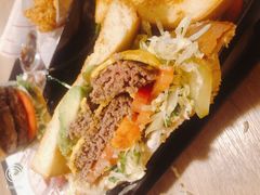 -The Habit Burger Grill 哈比特汉堡(复兴soho店)